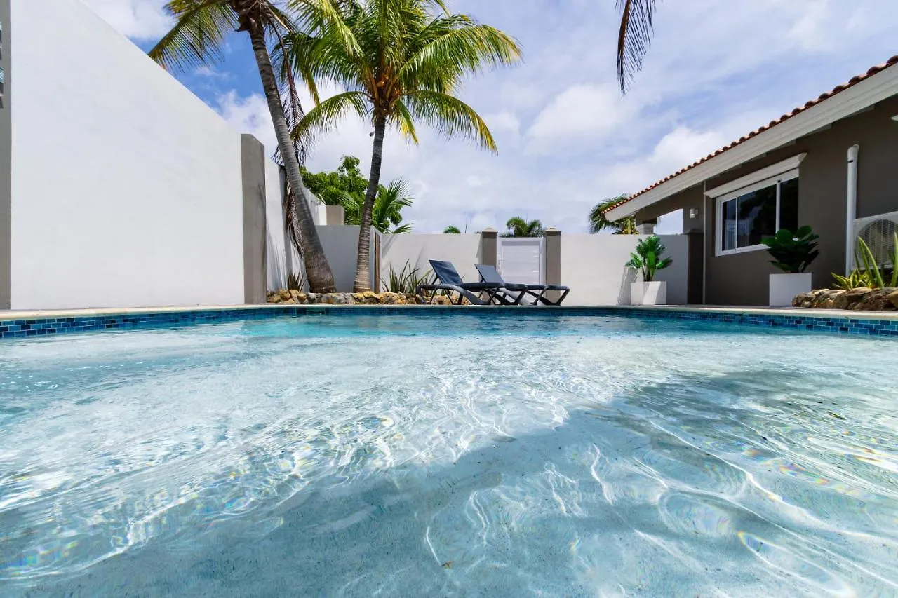 Villa Washington 49-R Palm Beach 0*,  Aruba